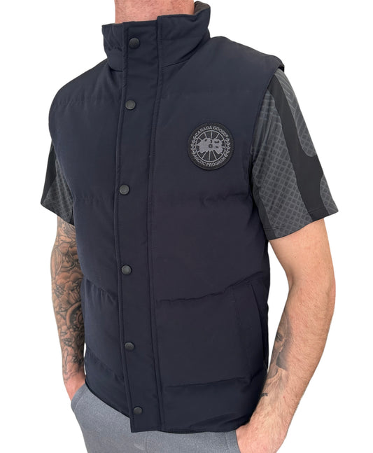CANADA GOOSE BLACK DISC GARSON LOGO DOWN GILET BODYWARMER VEST - NAVY