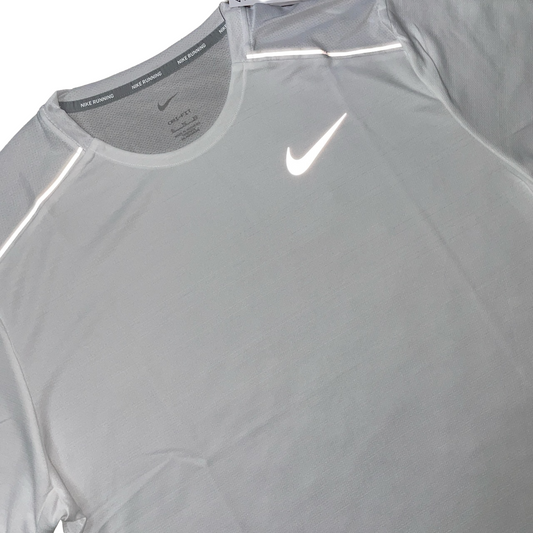 NIKE DRI - FIT 1.0 MILER TSHIRT - WHITE