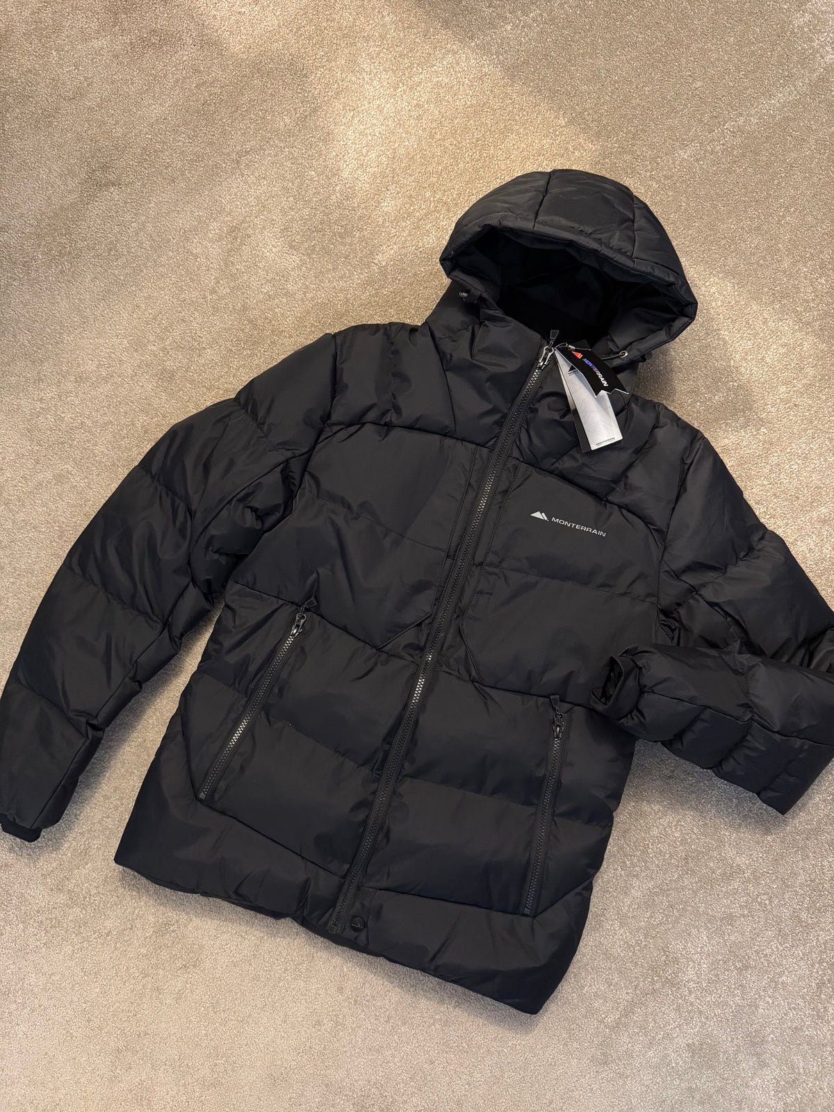 MONTERRAIN PUFFER JACKET - BLACK