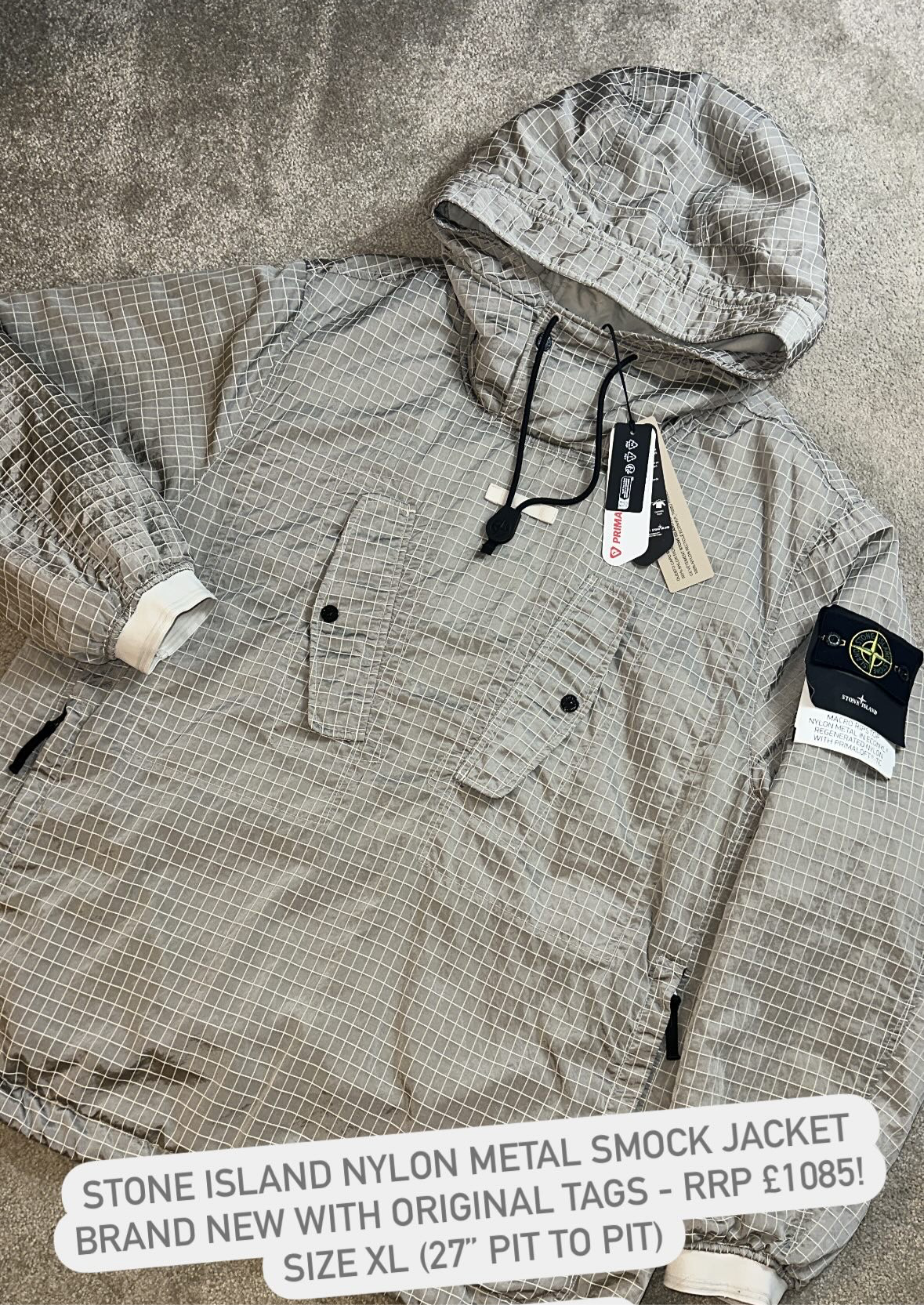 STONE ISLAND MACRO RIPSTOP NYLON METAL REFLECTIVE SMOCK JACKET - GREY / SILVER