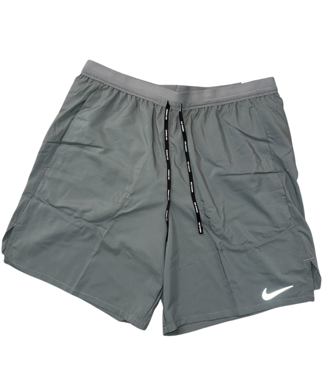 NIKE DRI - FIT FLEX STRIDE 7” SHORTS - GREY