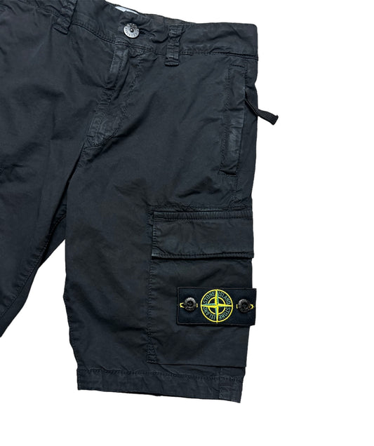 KIDS STONE ISLAND LOGO CARGO SHORTS - BLACK