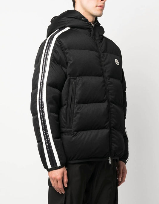 MONCLER SANBESAN LOGO DOWN PUFFER JACKET - BLACK