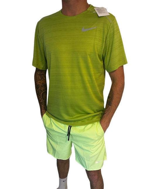 NIKE DRI - FIT 1.0 MILER TSHIRT & CHALLENGER SHORTS FULL SET - GREEN