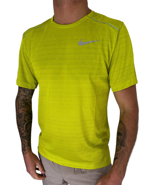 NIKE DRI-FIT MILER 1.0 T SHIRT - CACTUS GREEN