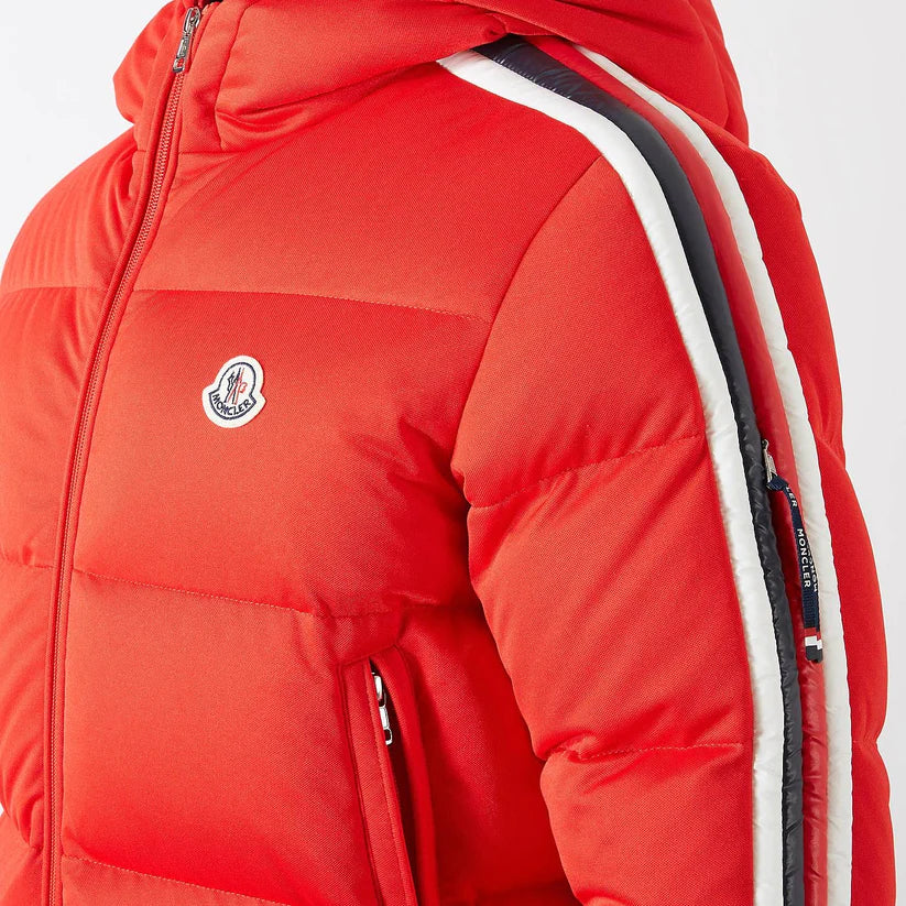 MONCLER SANBESAN LOGO DOWN PUFFER JACKET - RED