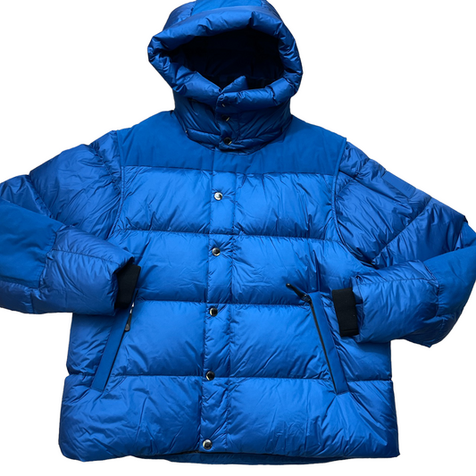 BURBERRY LEEDS DETACHABLE SLEEVE HOODED 2 IN 1 PUFFER JACKET - BLUE