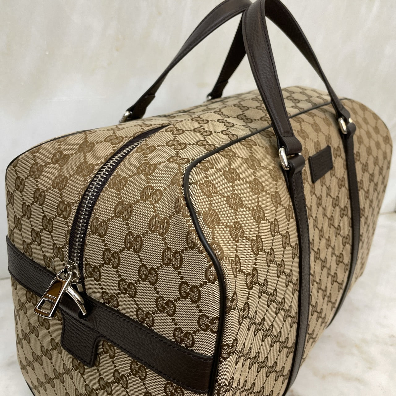 GUCCI GG SUPREME MONOGRAM CANVAS BOSTON WEEKEND DUFFLE BAG -