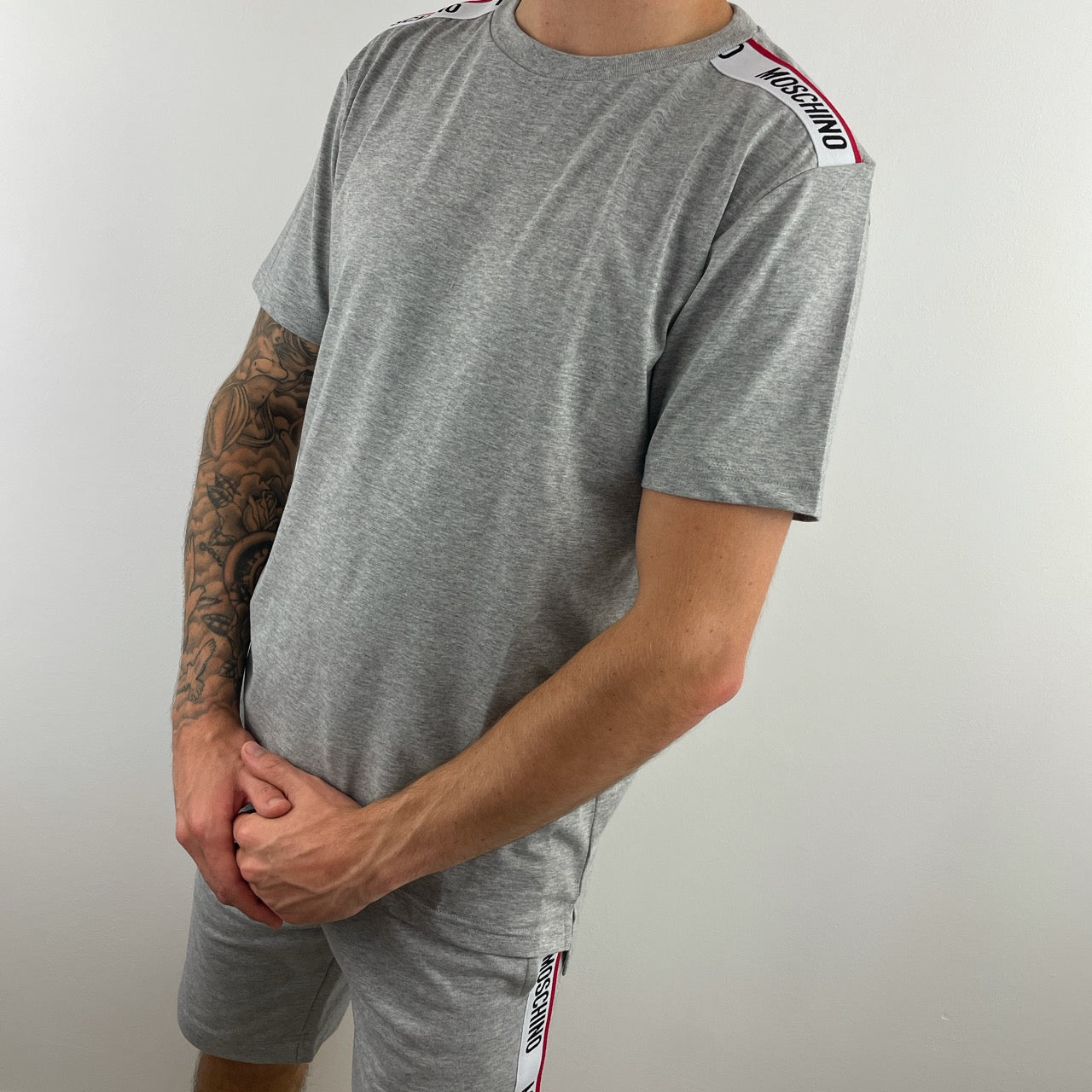 MOSCHINO SHOULDER TAPE TSHIRT - GREY