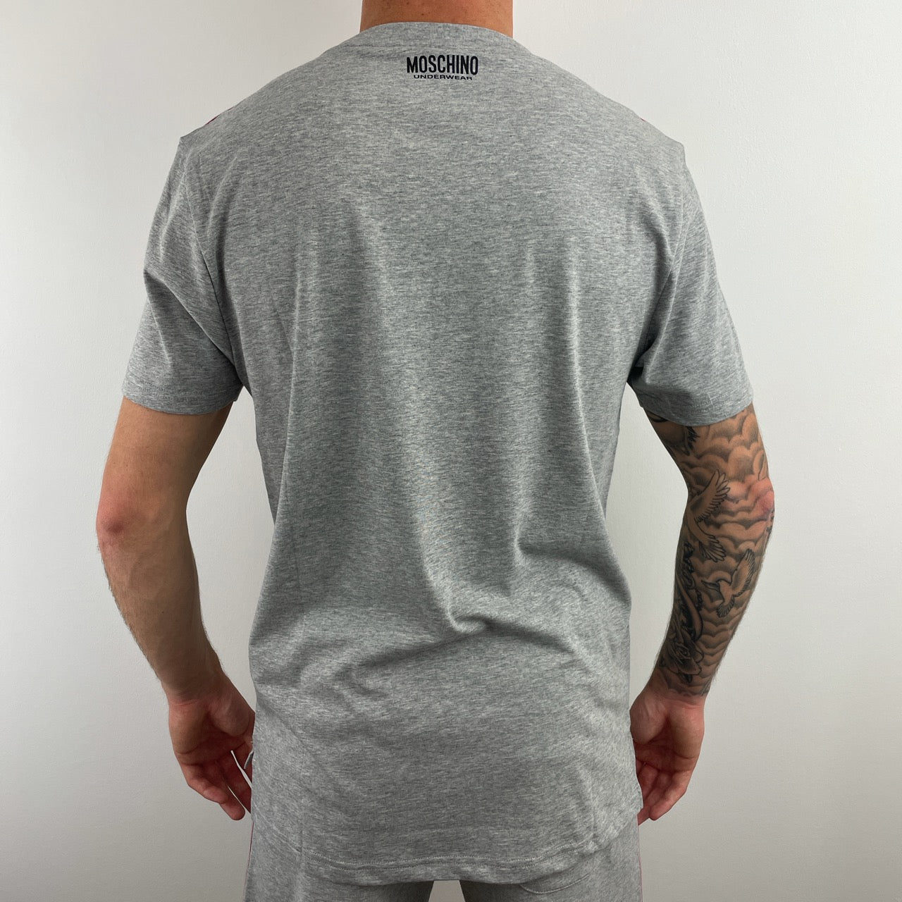 MOSCHINO SHOULDER TAPE TSHIRT - GREY