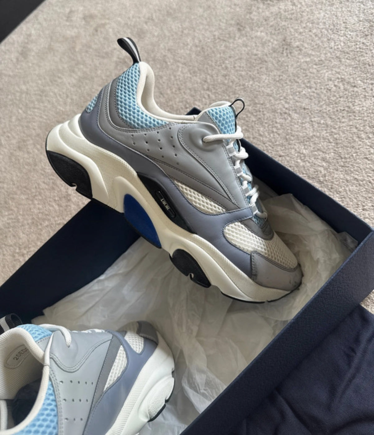 DIOR B22 SNEAKERS - BABY BLUE