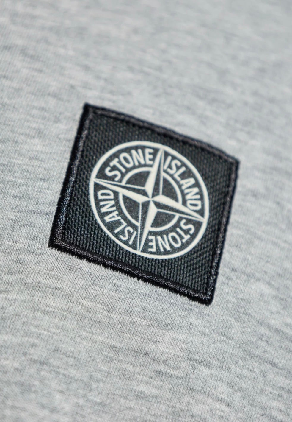 STONE ISLAND PATCH LOGO T-SHIRT - GREY