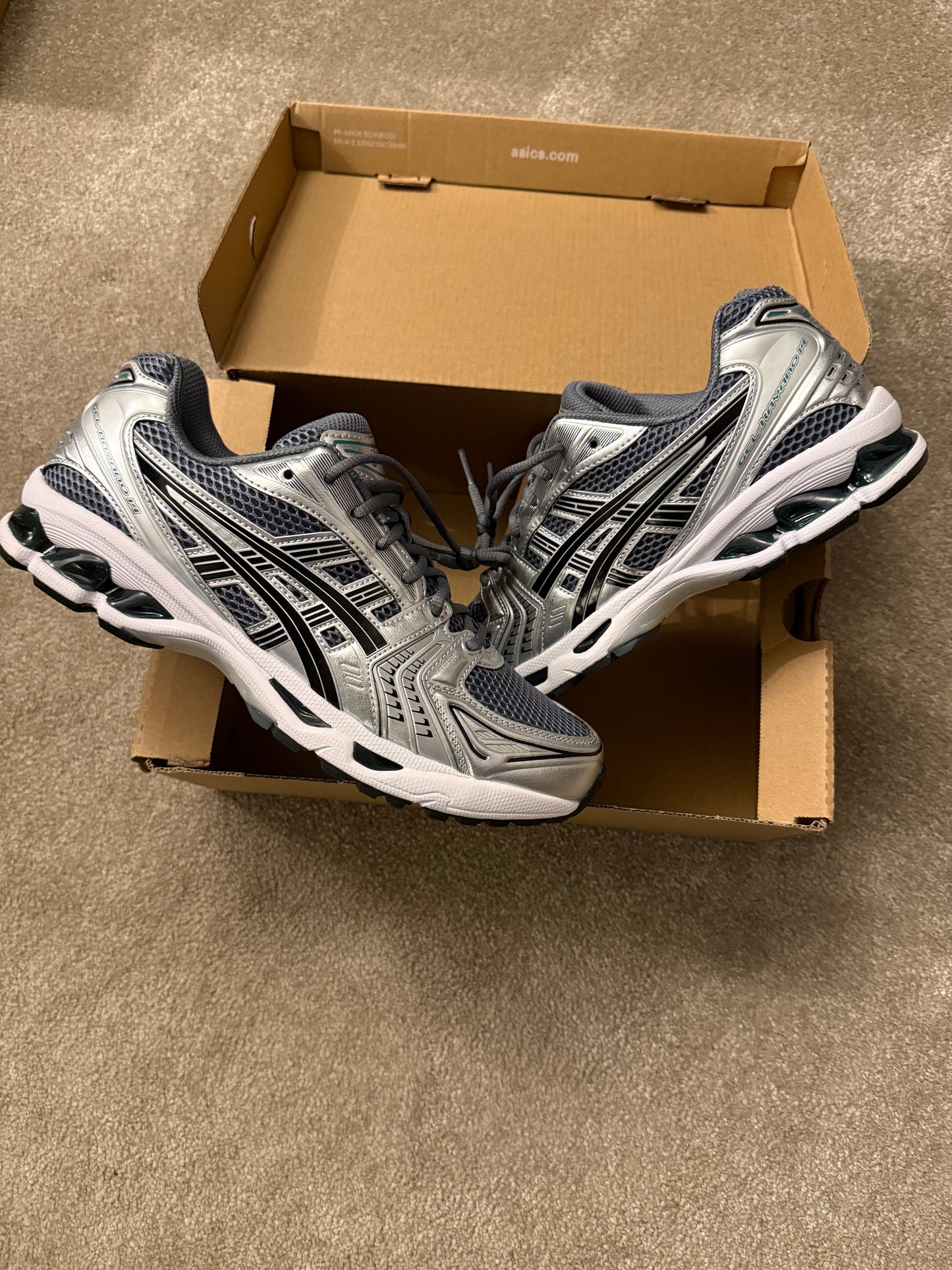 ASICS GEL KAYANO 14 TRAINERS - JASPER GREEN