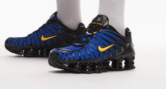 NIKE SHOX AIR MAX PLUS TRAINERS -