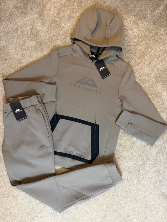TRAILBERG FULL TRACKSUIT