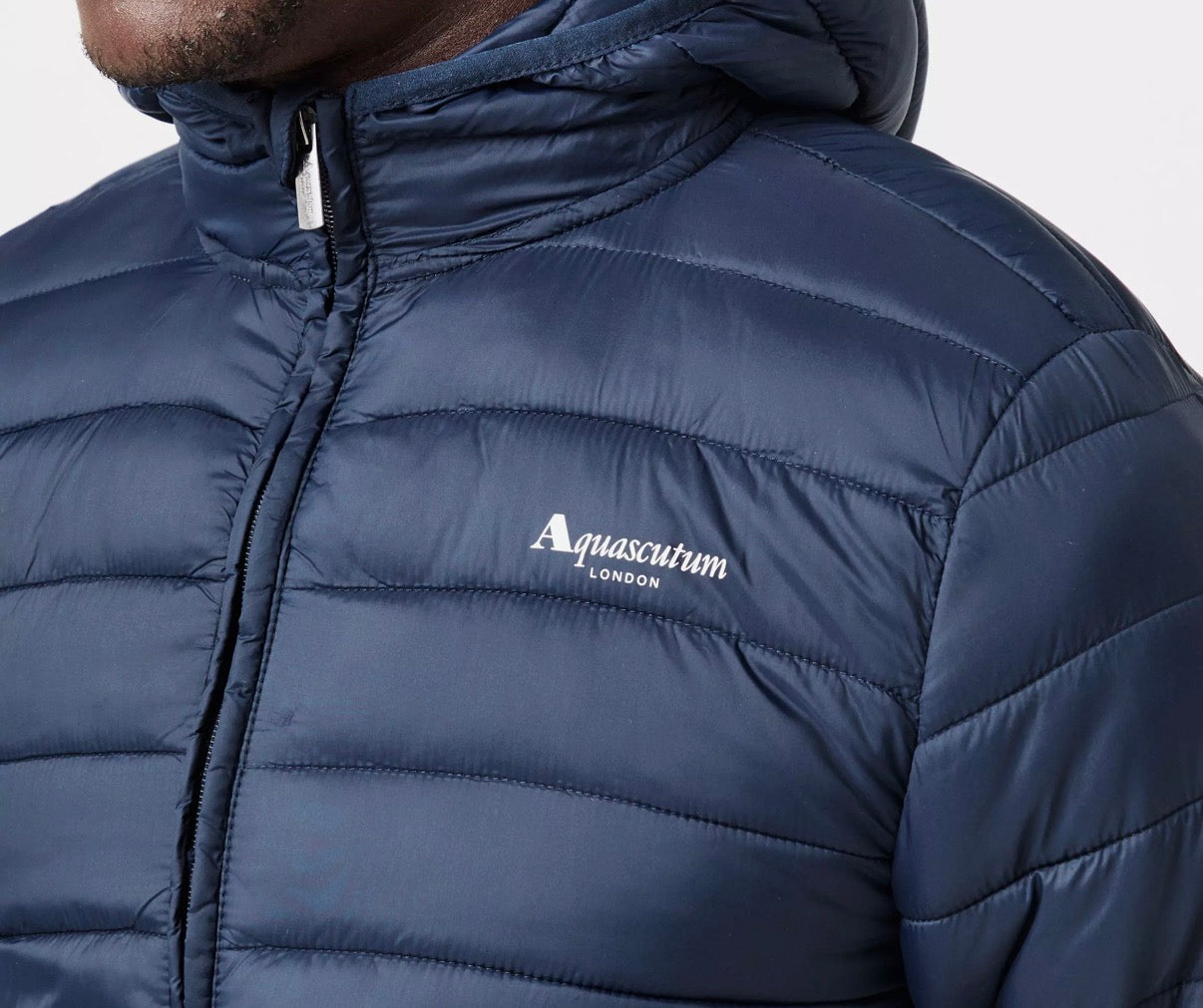 AQUASCUTUM HOODED PUFFER JACKET - NAVY