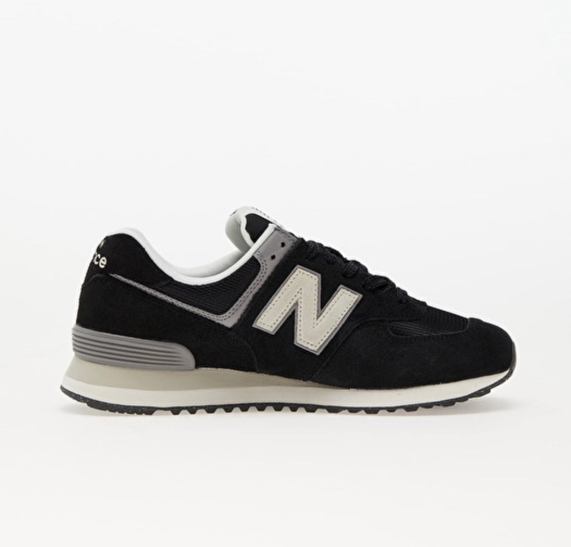 New balance hot sale 37 trainers