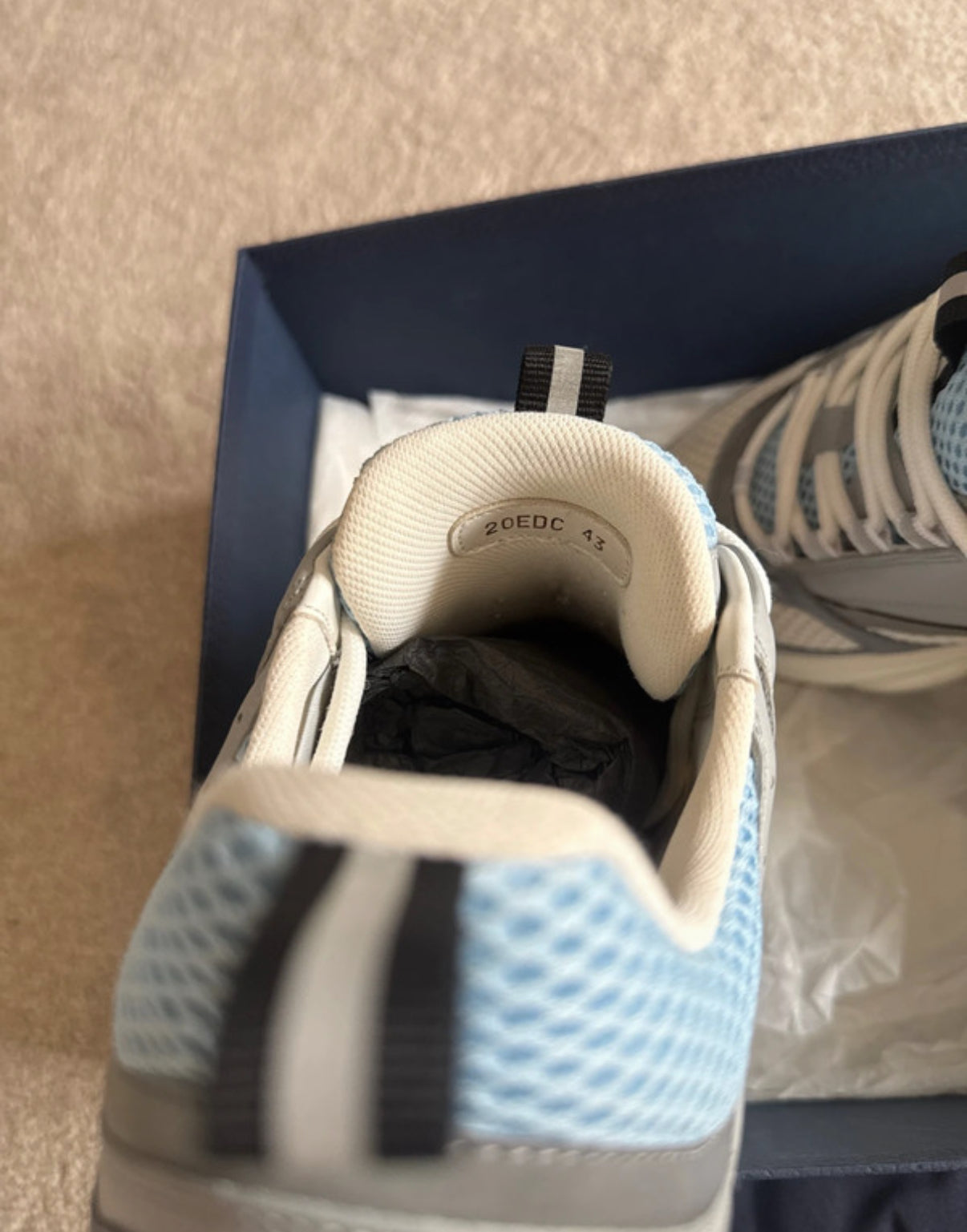 DIOR B22 SNEAKERS - BABY BLUE