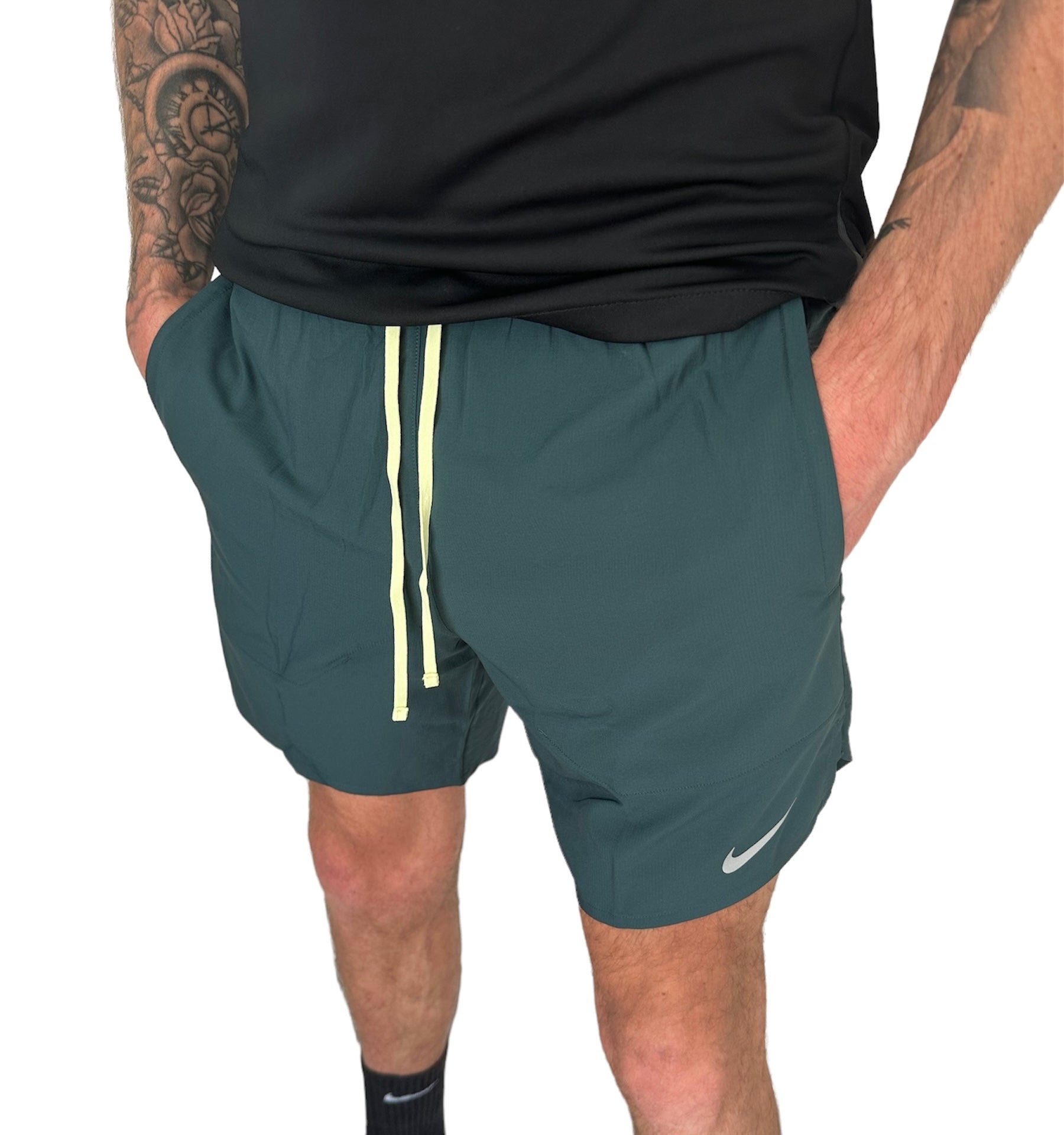 Nike shops flex stride 7 shorts