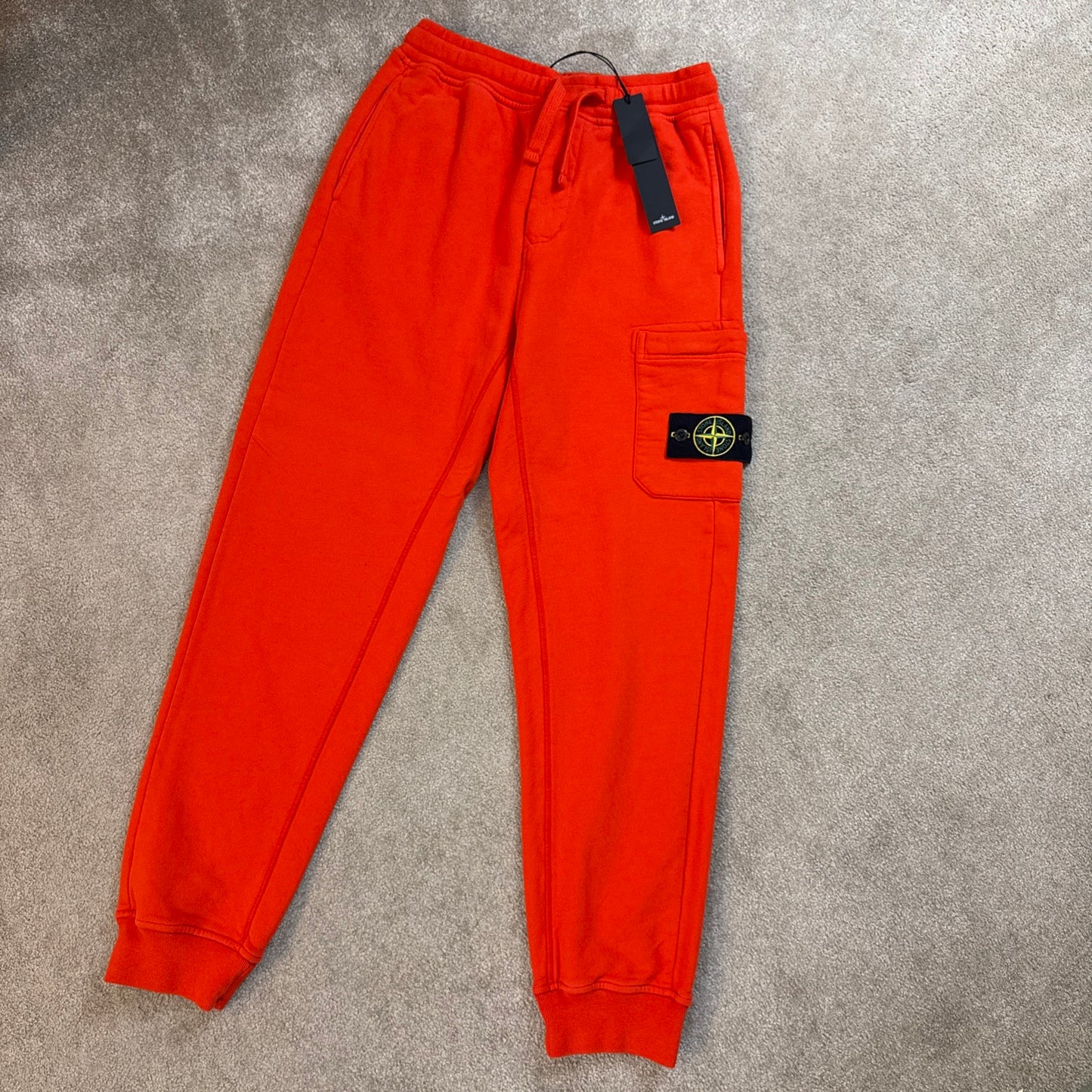 STONE ISLAND COTTON LOGO CARGO TRACKSUIT BOTTOMS - FELPA