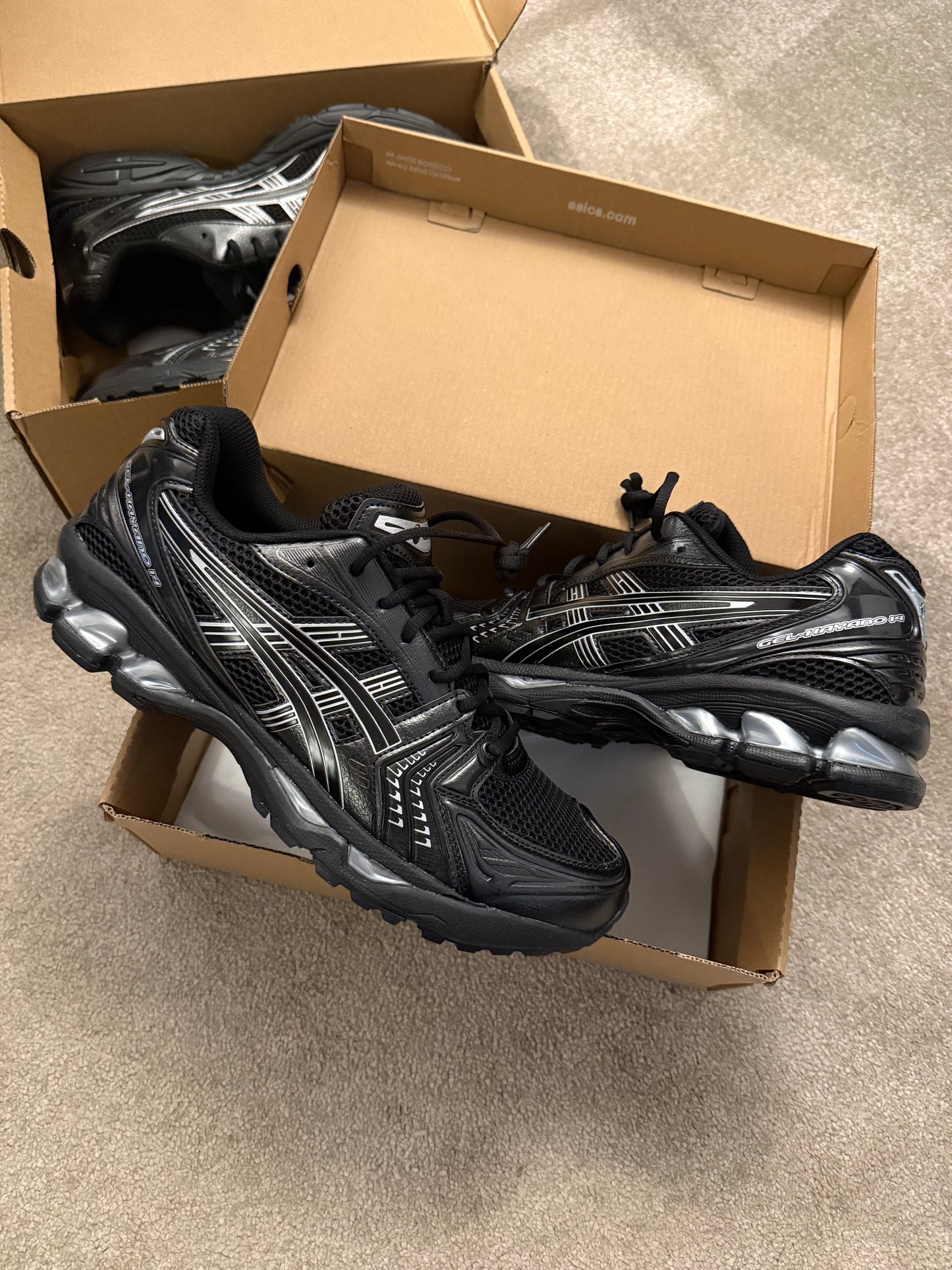 ASICS GEL KAYANO 14 TRAINERS - BLACK