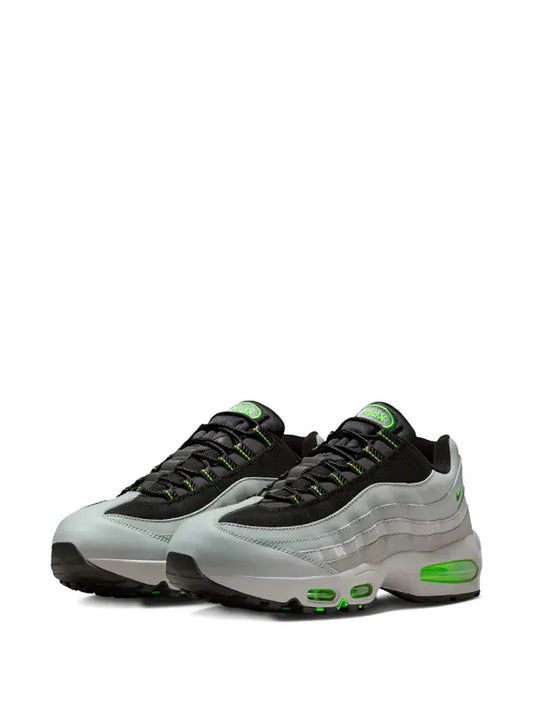 NIKE AIR MAX 95 OG TRAINERS - RACING PACK GREY