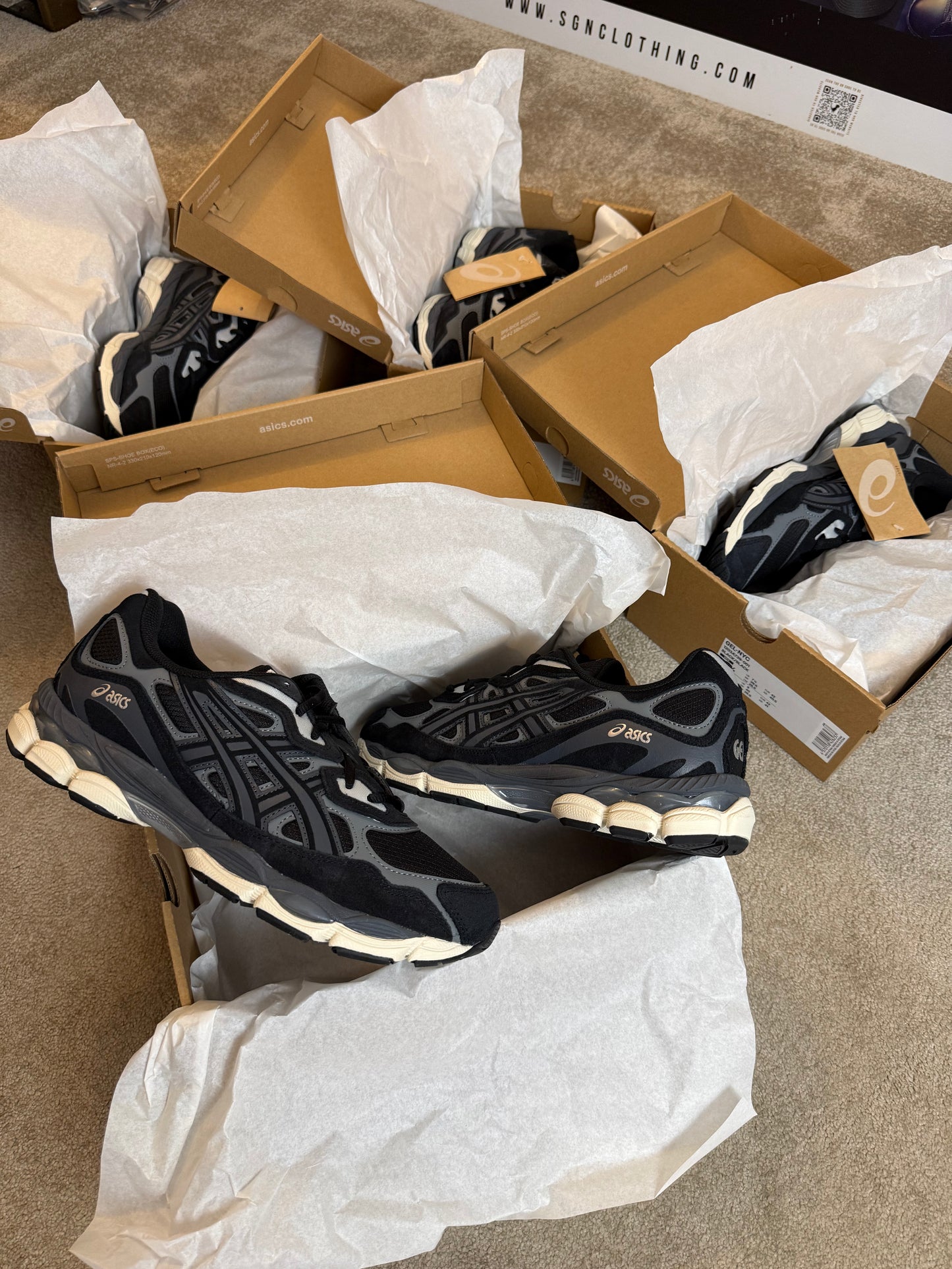 ASICS GEL NYC TRAINERS - BLACK