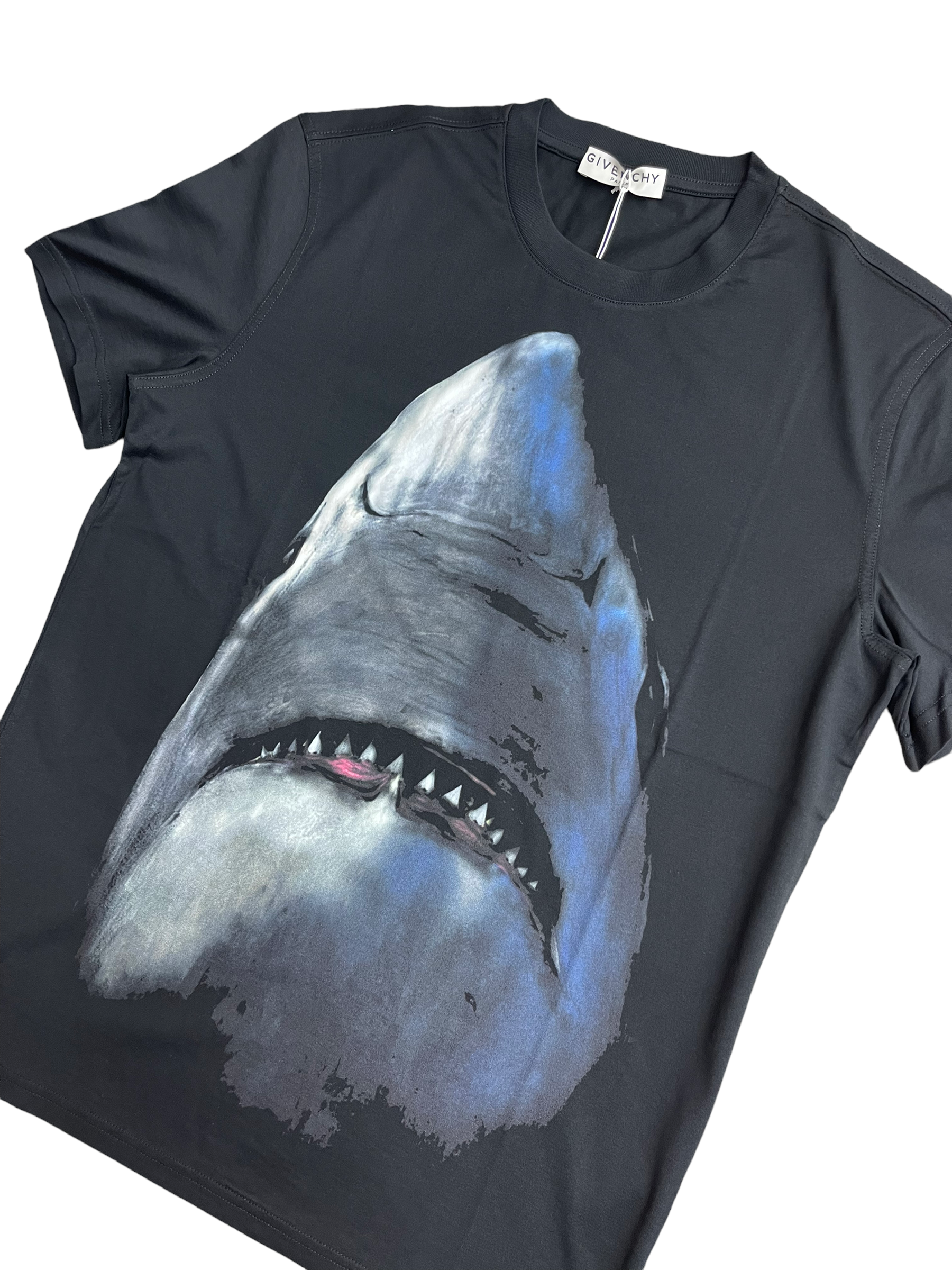 GIVENCHY PARIS SHARK LOGO TSHIRT BLACK SGN CLOTHING